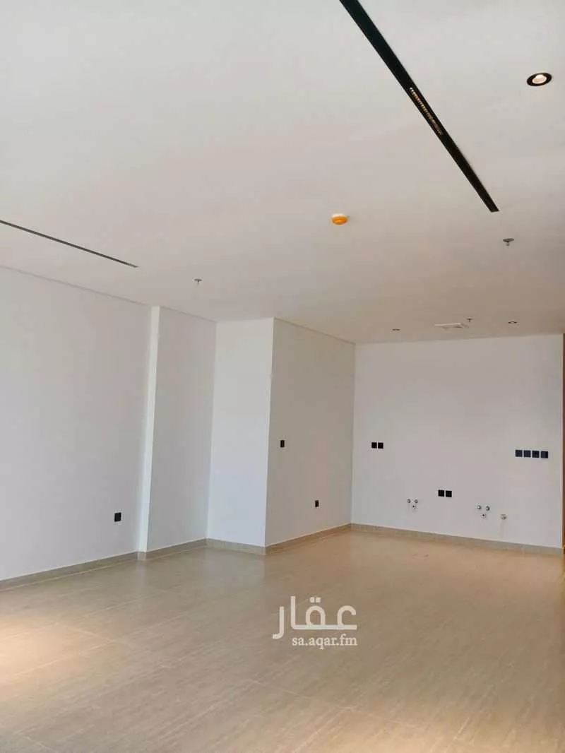 شقة 3 غرف في الخور 17