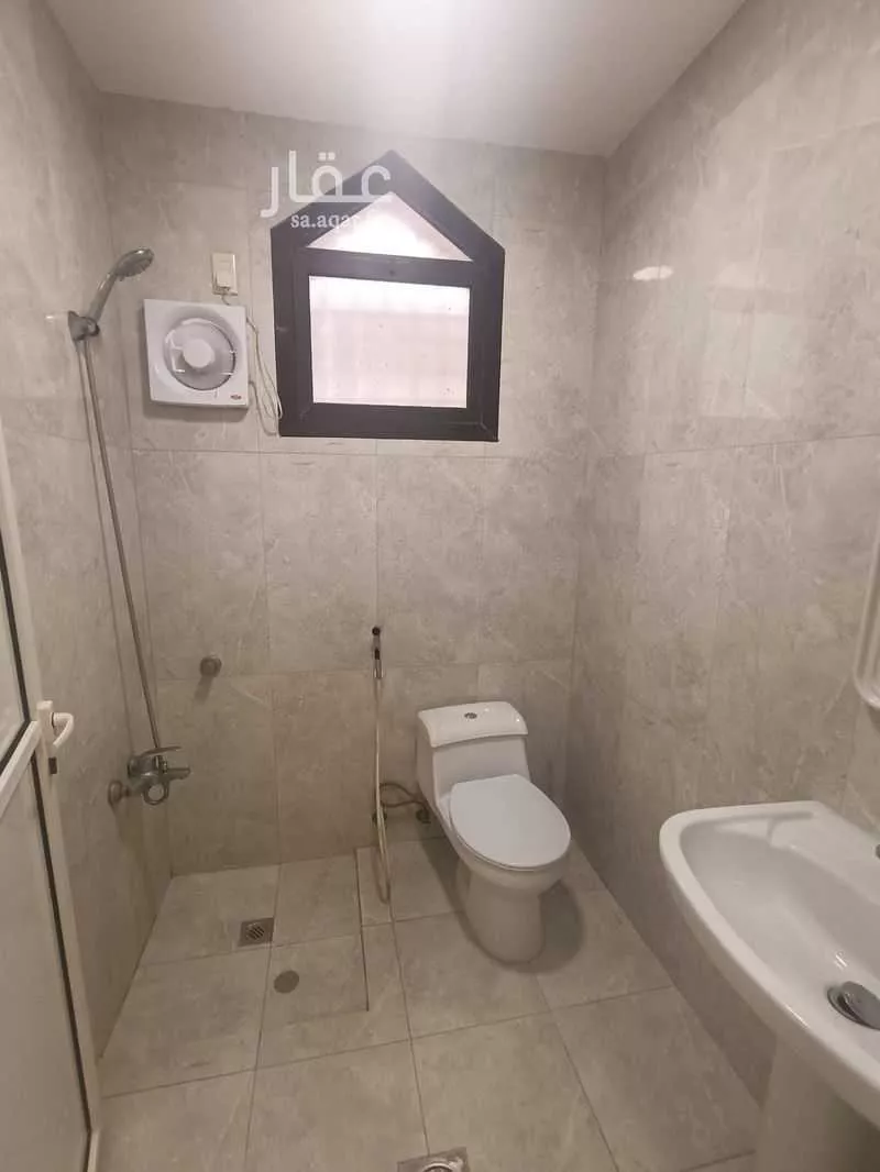 1 bedroom apartment in Al Aqrabiyah 5