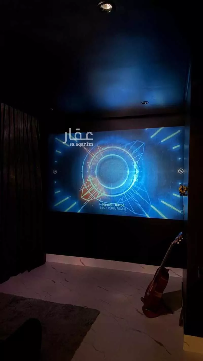 شقة 5 غرف في الحمرا 13