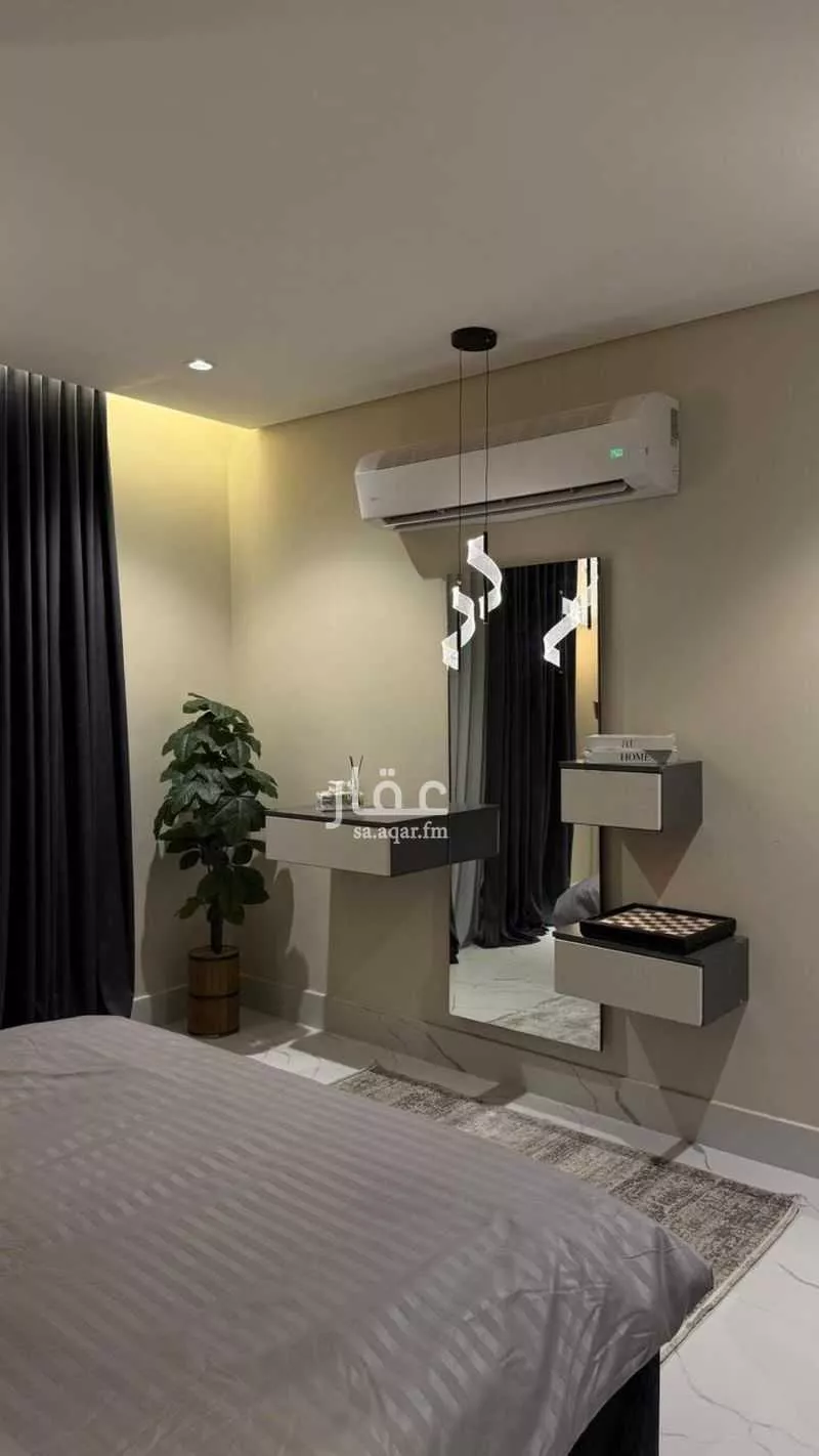 شقة 5 غرف في الحمرا 10