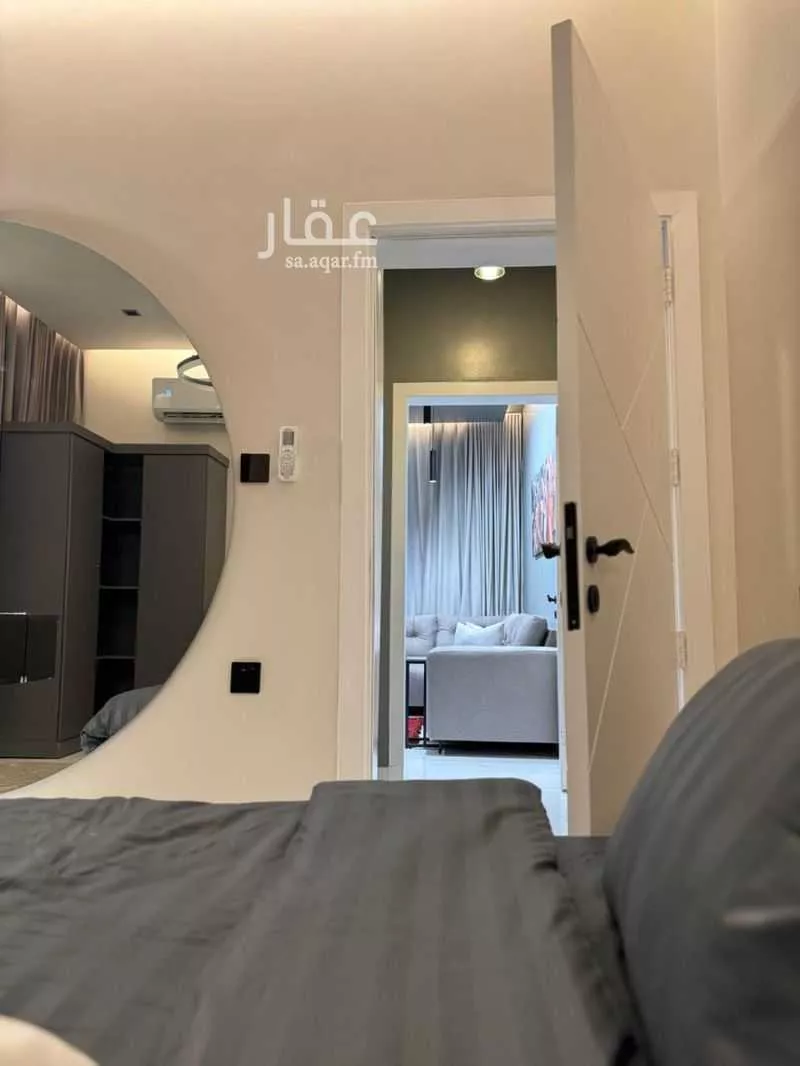 شقة 2 غرف في الحمرا 3