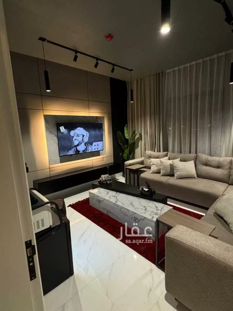 شقة 2 غرف في الحمرا 6