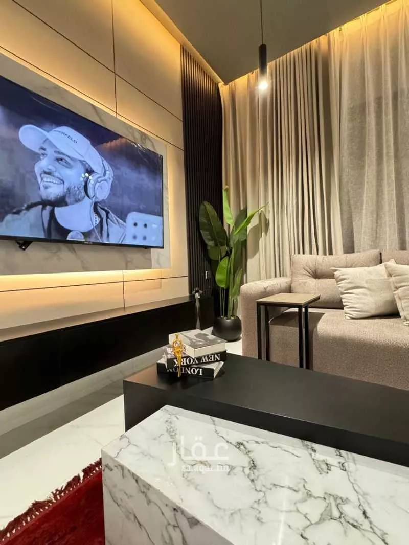 شقة 2 غرف في الحمرا 9