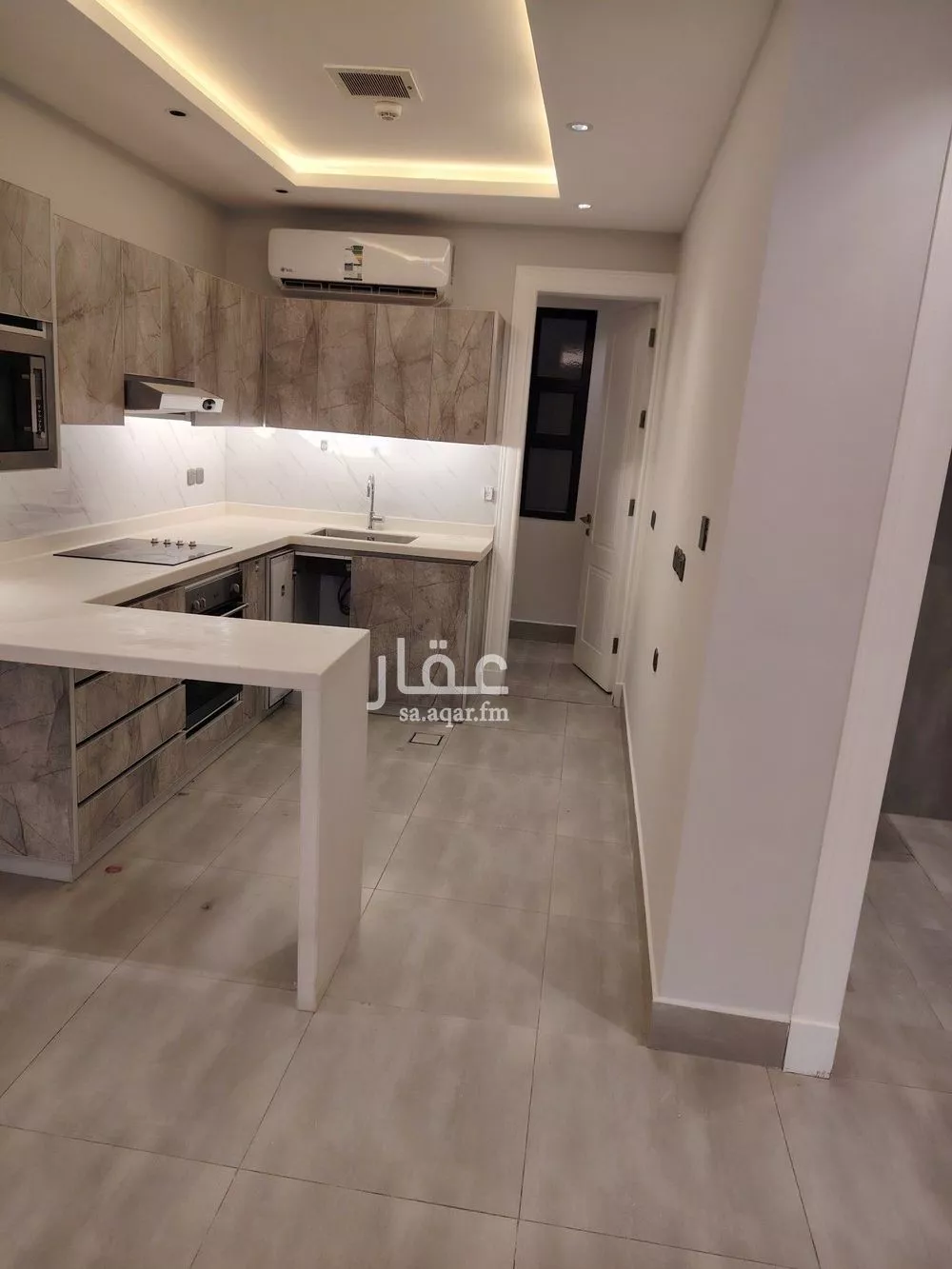 شقة 3 غرف في الملقا 11