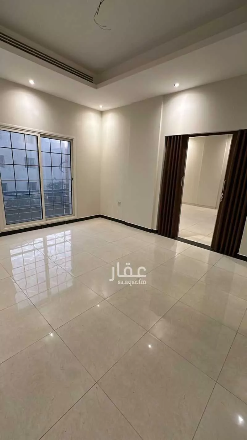 شقة 5 غرف في القصور 4