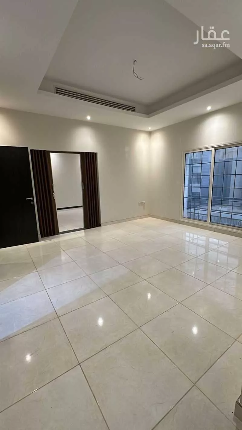 شقة 5 غرف في القصور 7