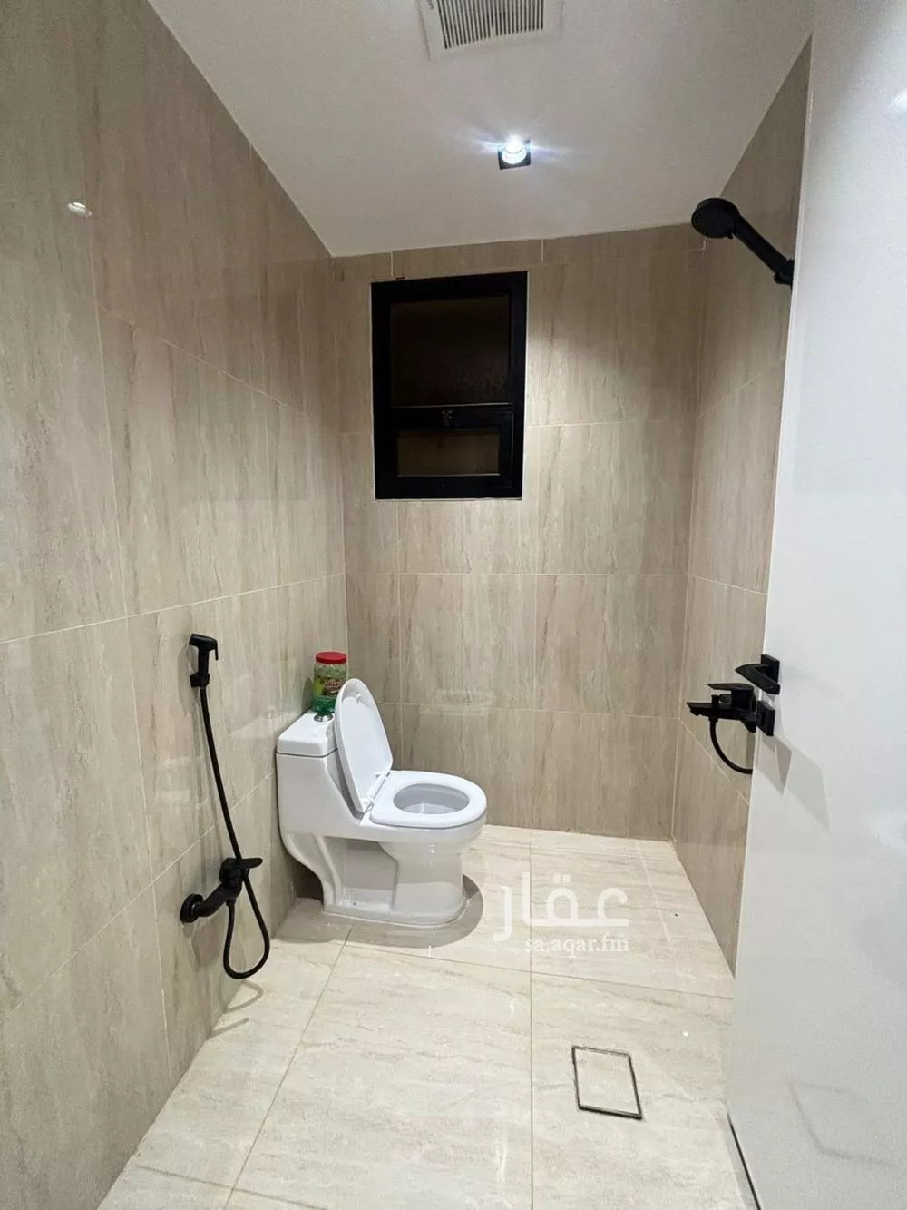 شقة 3 غرف في ظهرة نمار 8