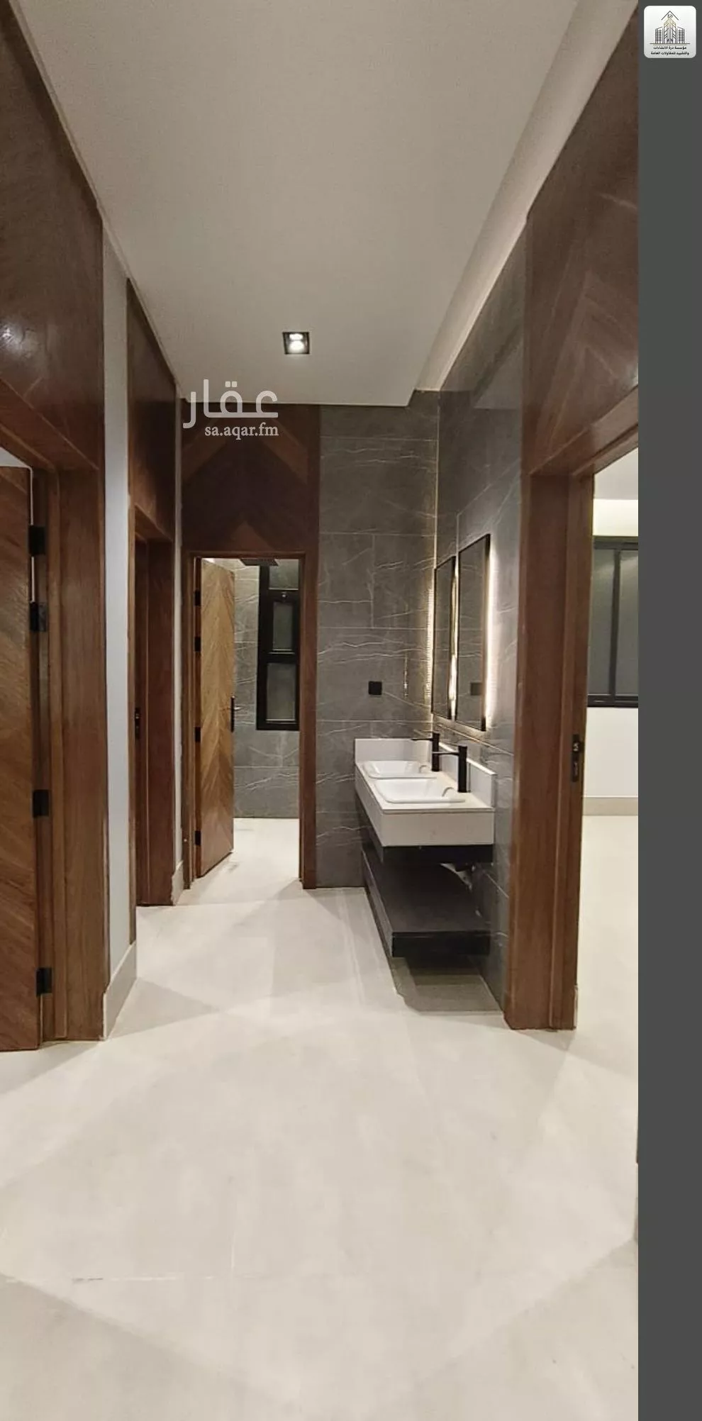 5 bedroom floor in Tuwaiq 8