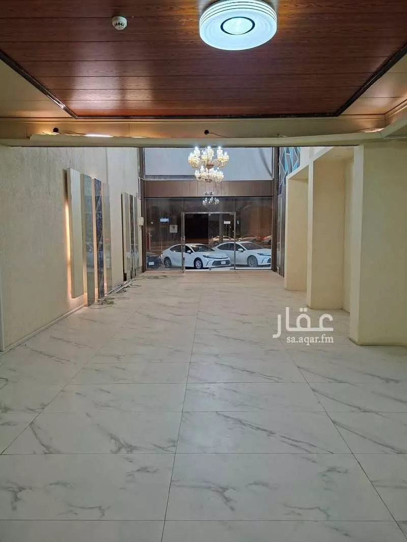 محل 180 م² في النرجس 11