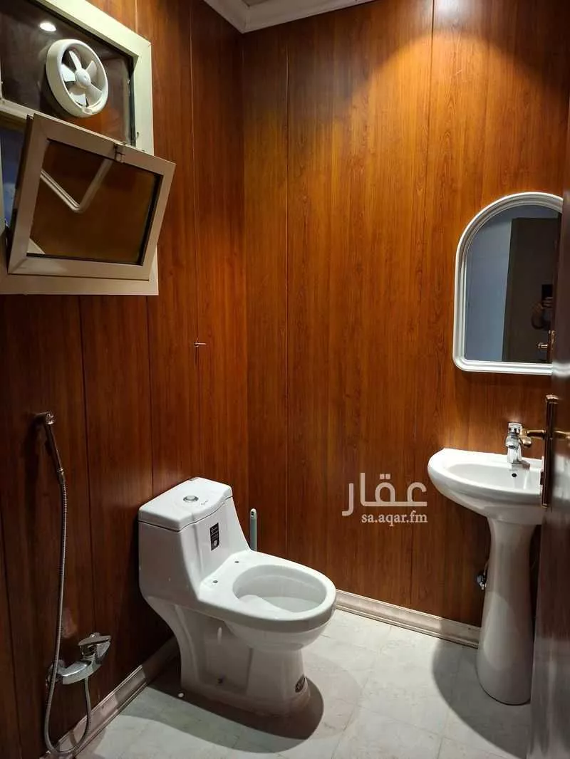 محل 180 م² في النرجس 3