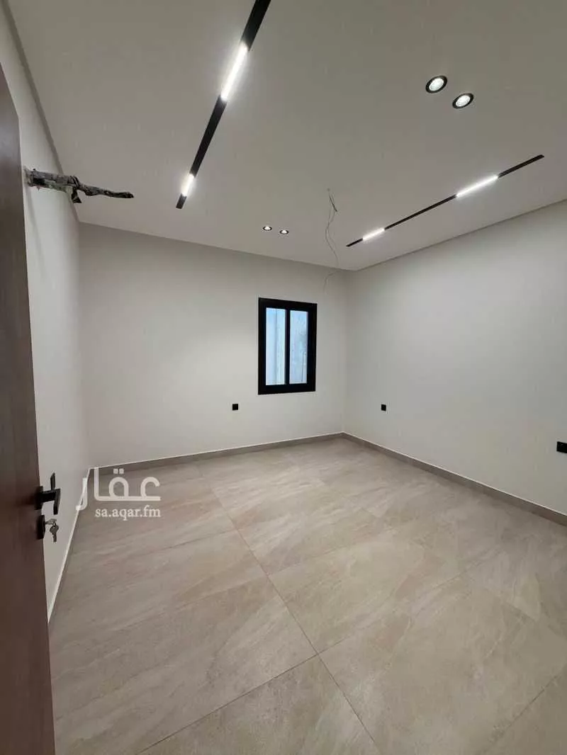 شقة 4 غرف في النعيم 6