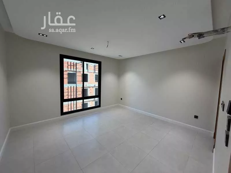 3 bedroom apartment in Al Naeem 18
