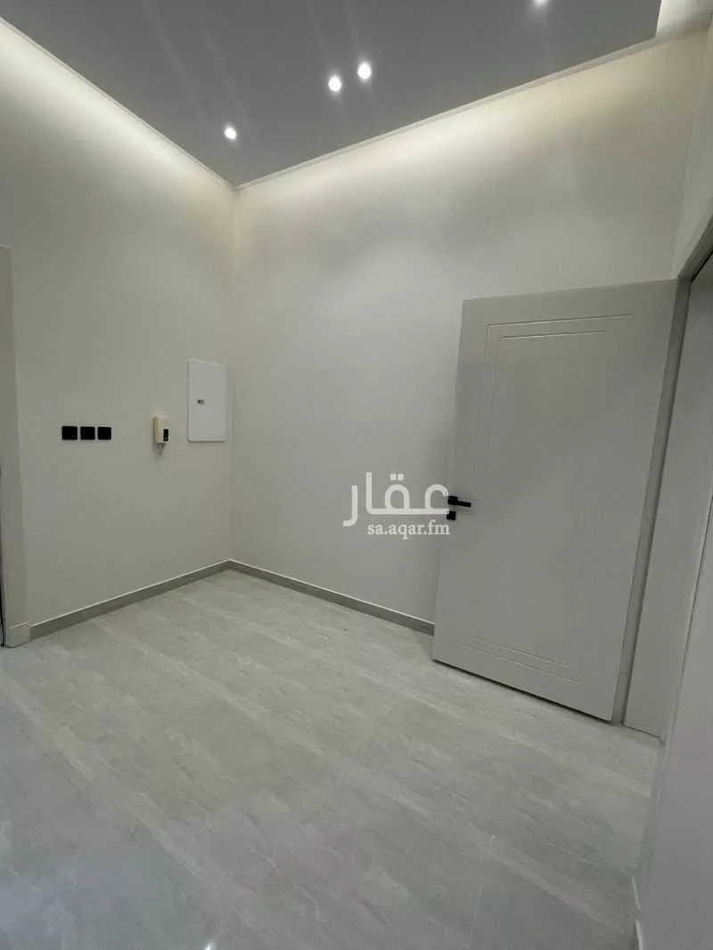 دور 4 غرف في السويدي 8