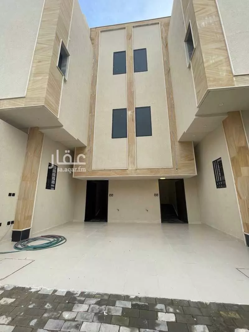 4 bedroom floor in As Suwaidi 2
