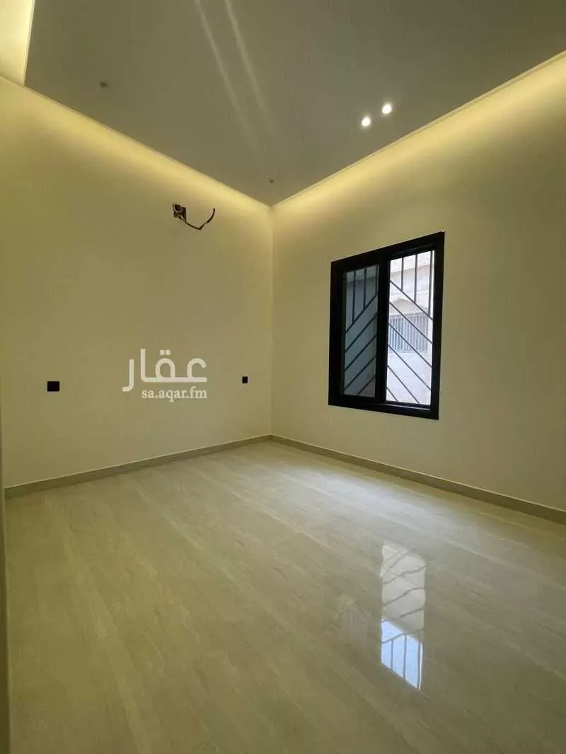 4 bedroom floor in As Suwaidi 6