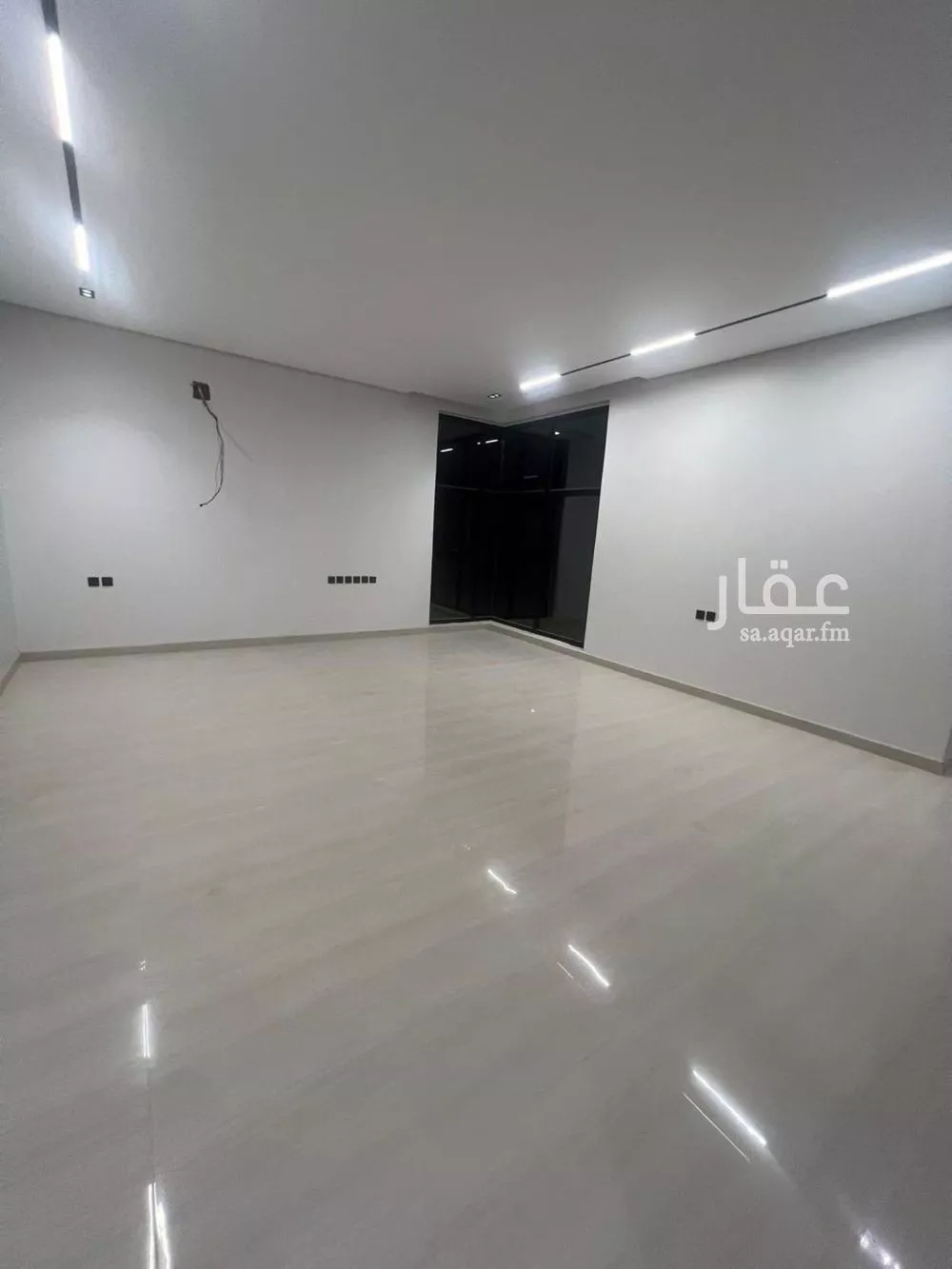 دور 5 غرف في السعادة 6