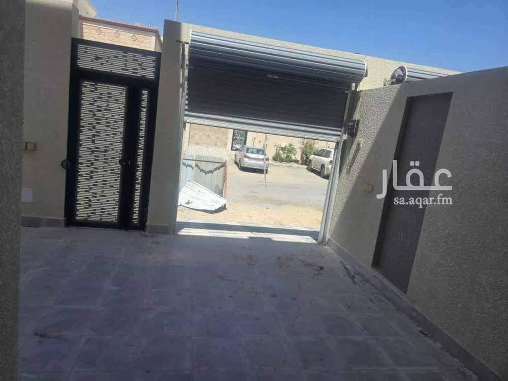 6 bedroom villa in Al Manar 24