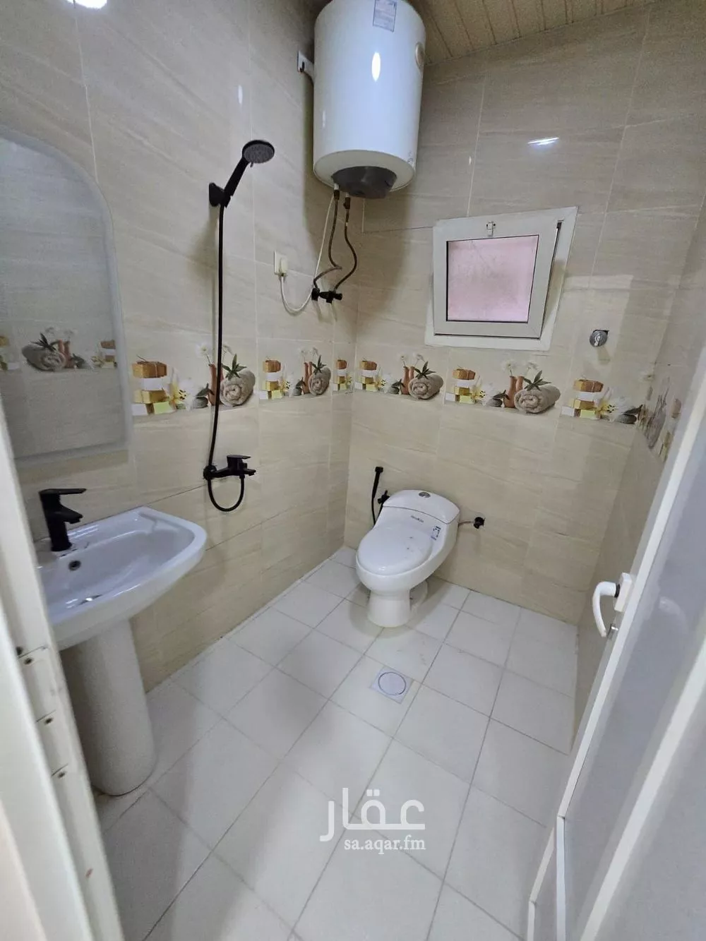 6 bedroom villa in Dahiat King Fahd 21