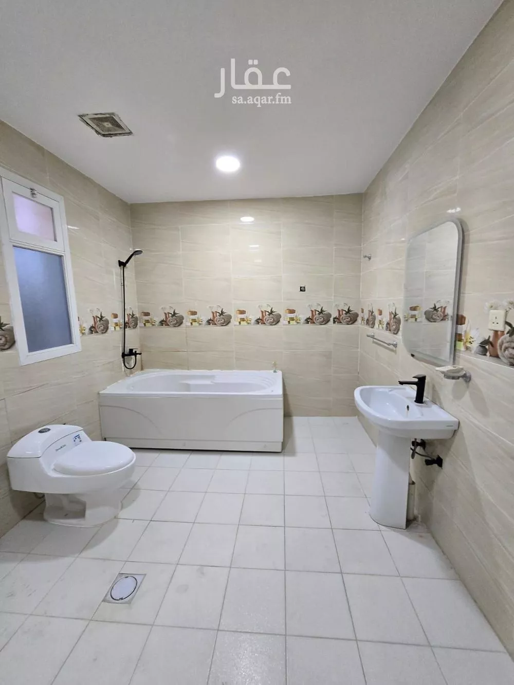 6 bedroom villa in Dahiat King Fahd 26