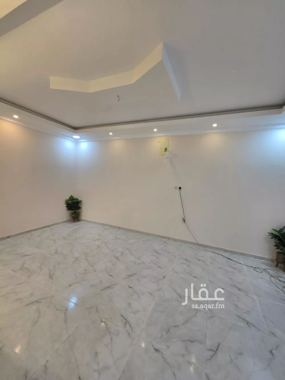 6 bedroom villa in Dahiat King Fahd 4