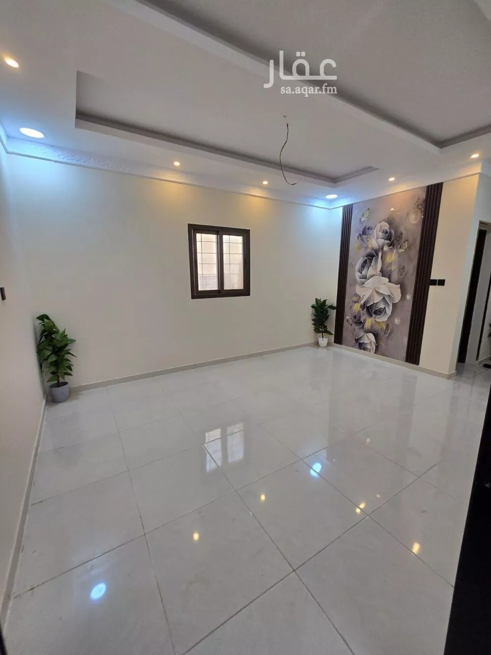 فيلا 8 غرف في ضاحية الملك فهد 14