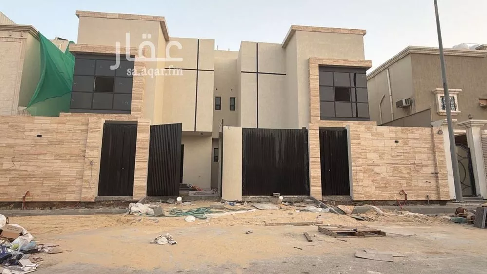6 bedroom villa in Dahiat King Fahd 4