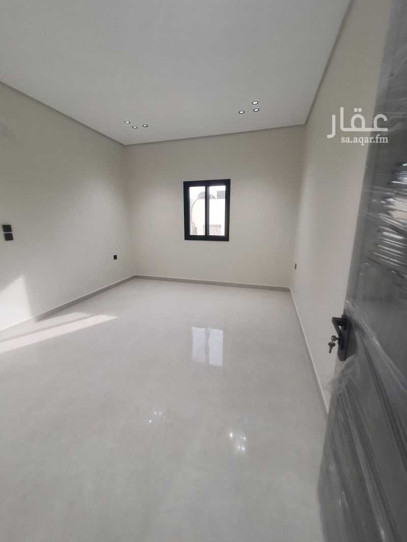4 bedroom villa in Uhud, Eastern Province 23