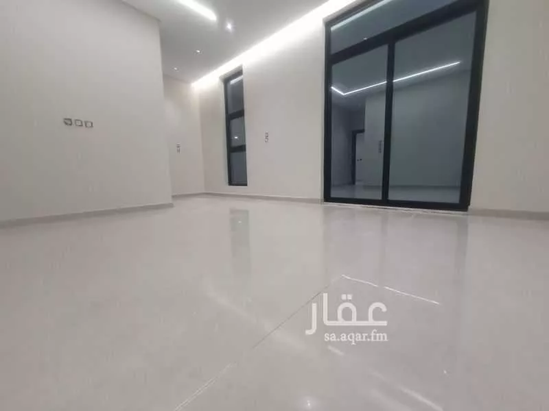 9 bedroom villa in Uhud 4