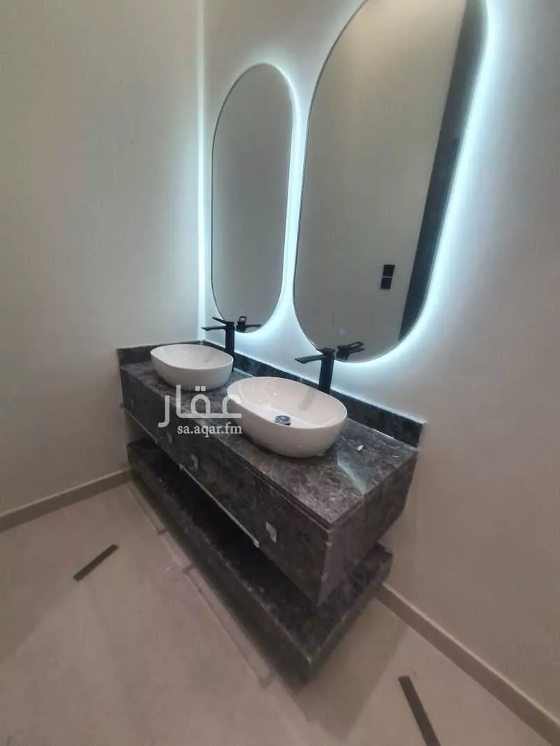 9 bedroom villa in Uhud 10