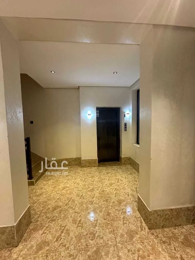 شقة 5 غرف في الحمرا 7