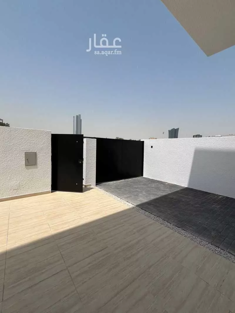 3 bedroom villa in Al Qashlah, Eastern Province 18