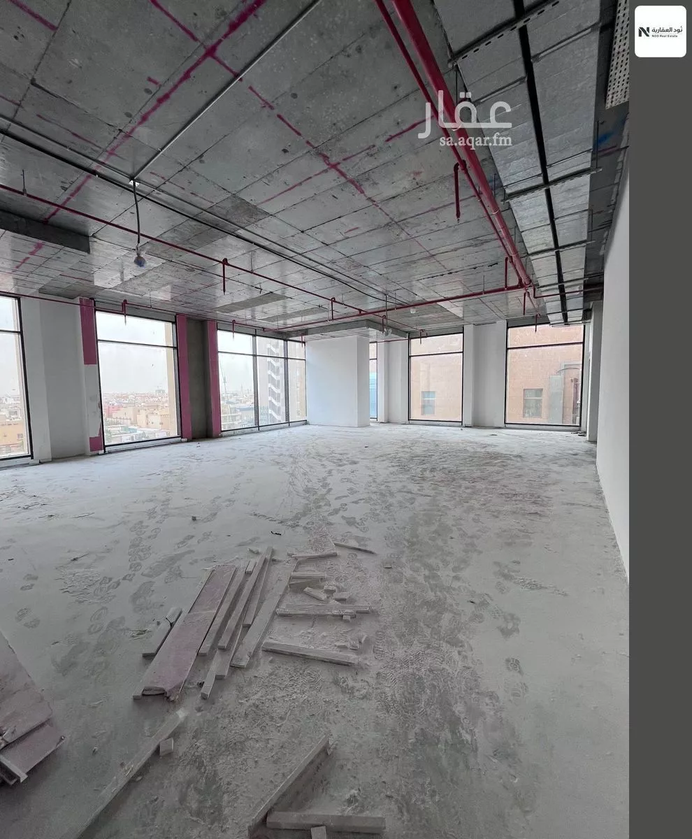مكتب 135 م² في الصحافة 16