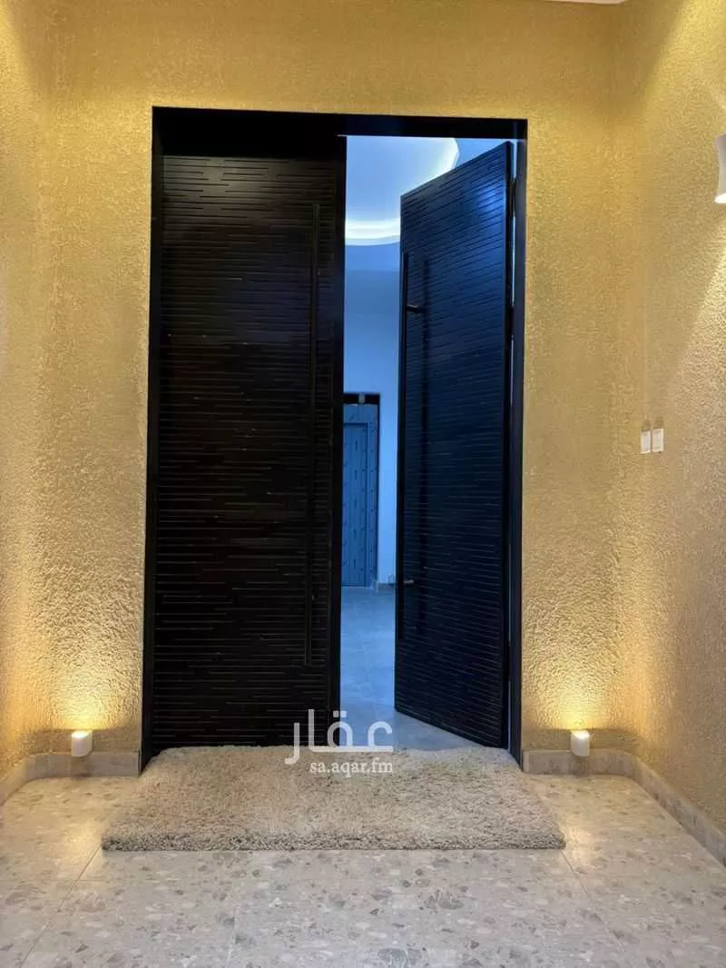 405 sqm building in Al Aridh 12