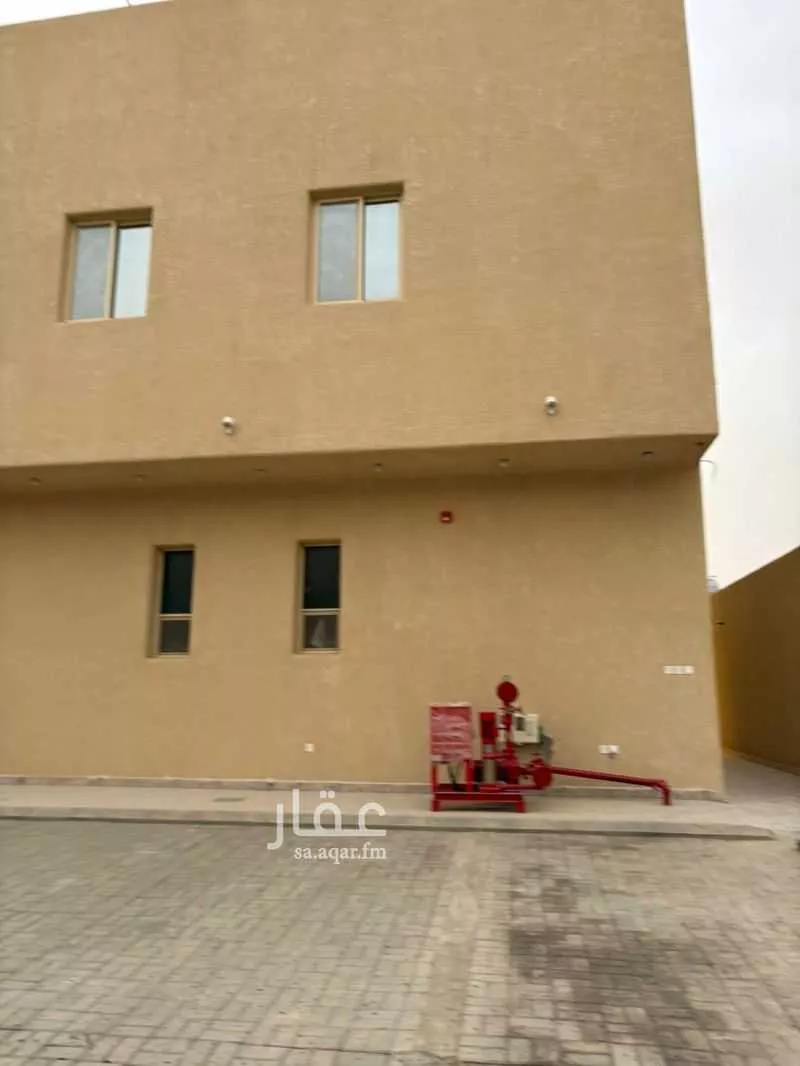 405 sqm building in Al Aridh 3