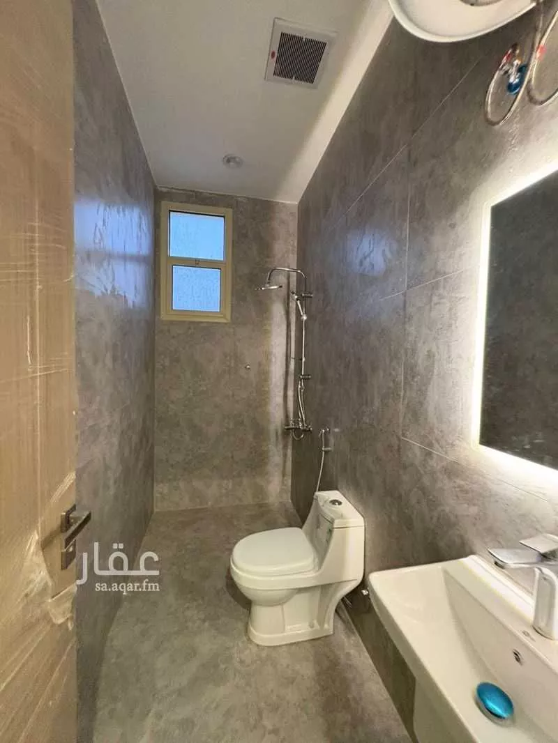 405 sqm building in Al Aridh 7