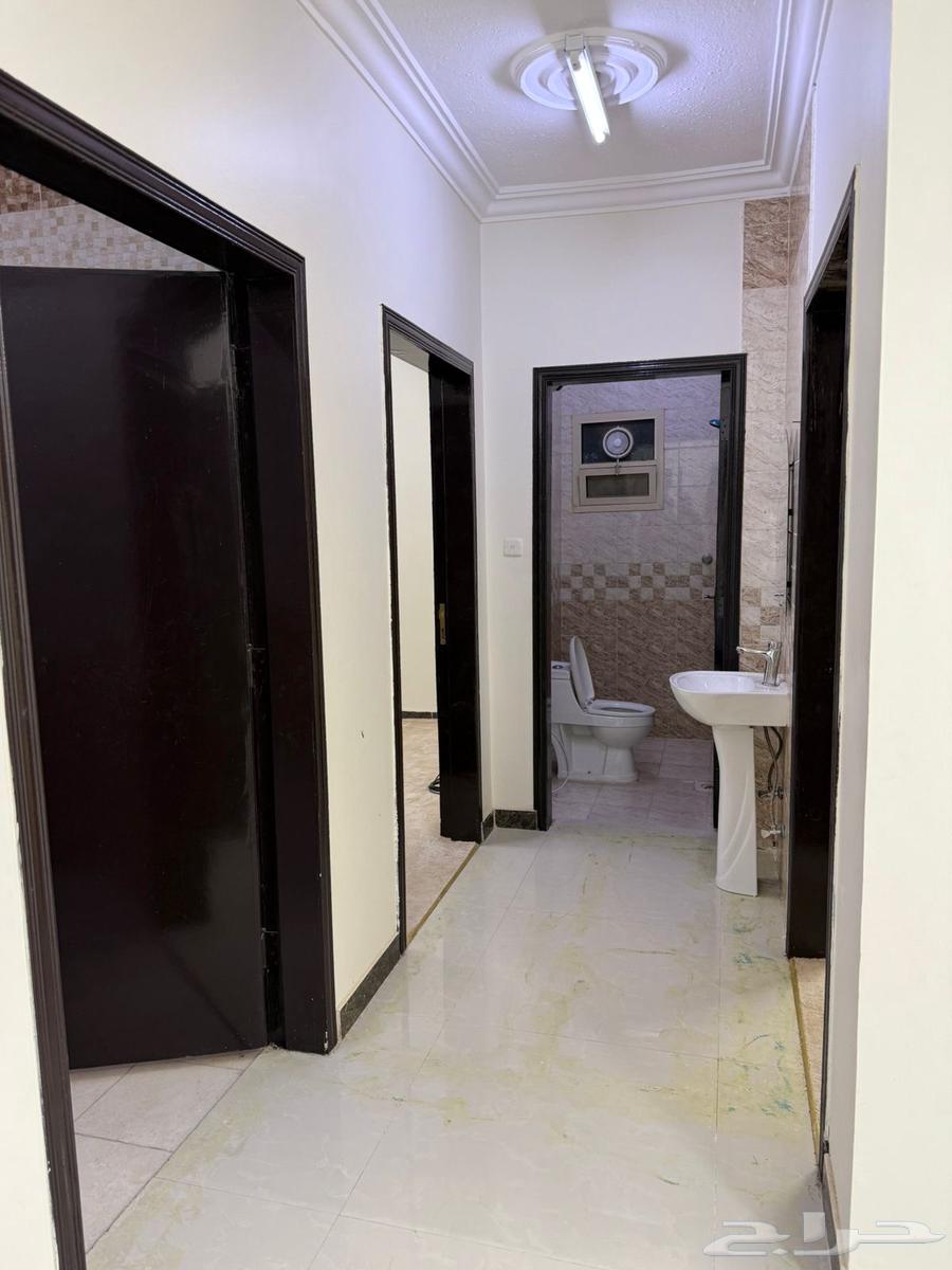 شقة 4 غرف في طويق 6