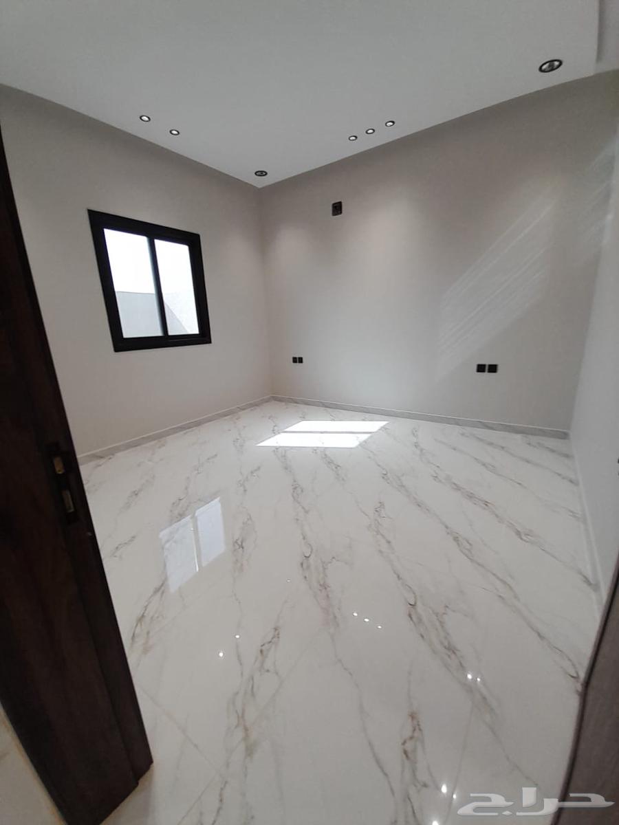 شقة 4 غرف في الجنادرية 11