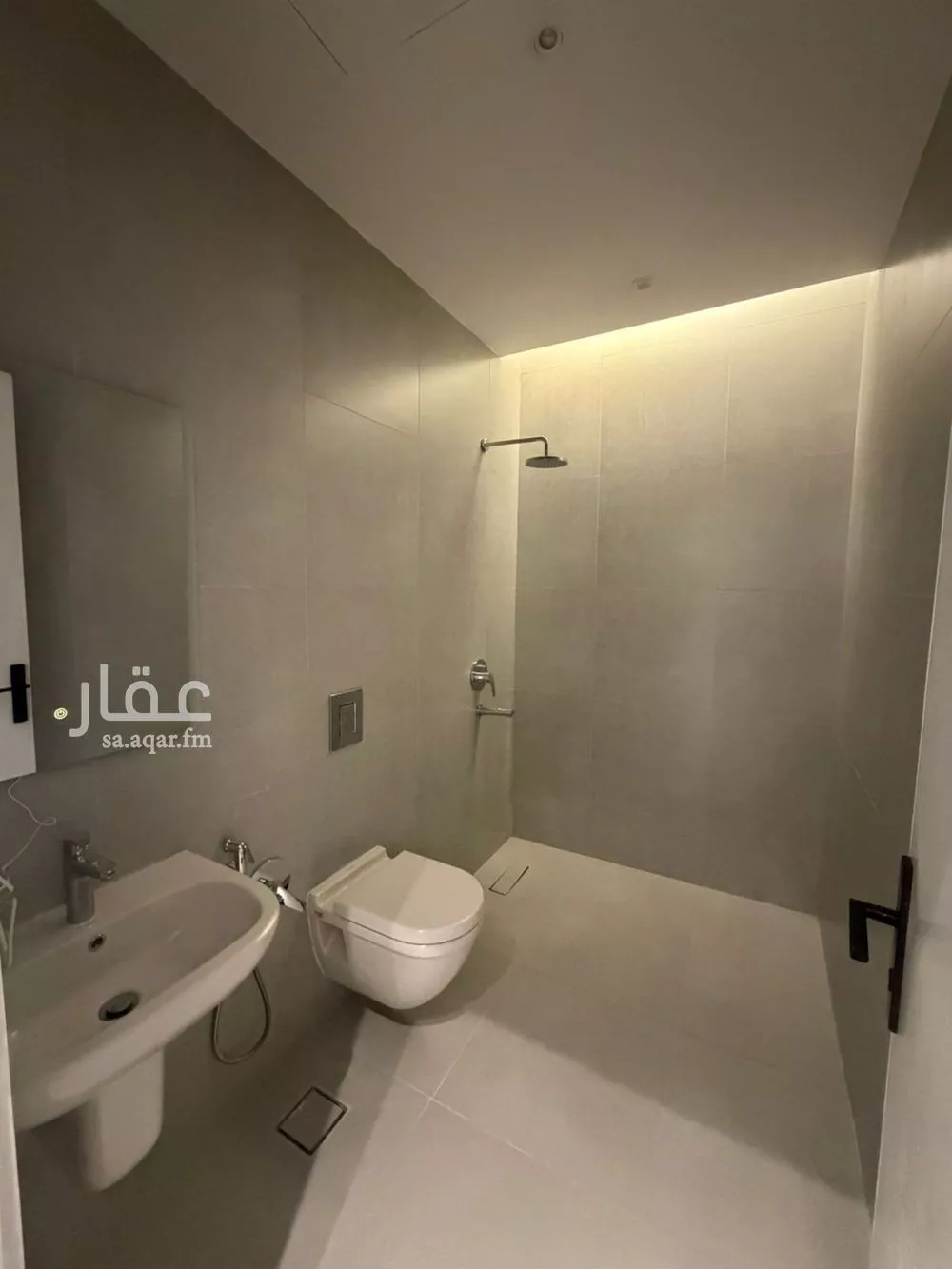 شقة 3 غرف في النرجس 6