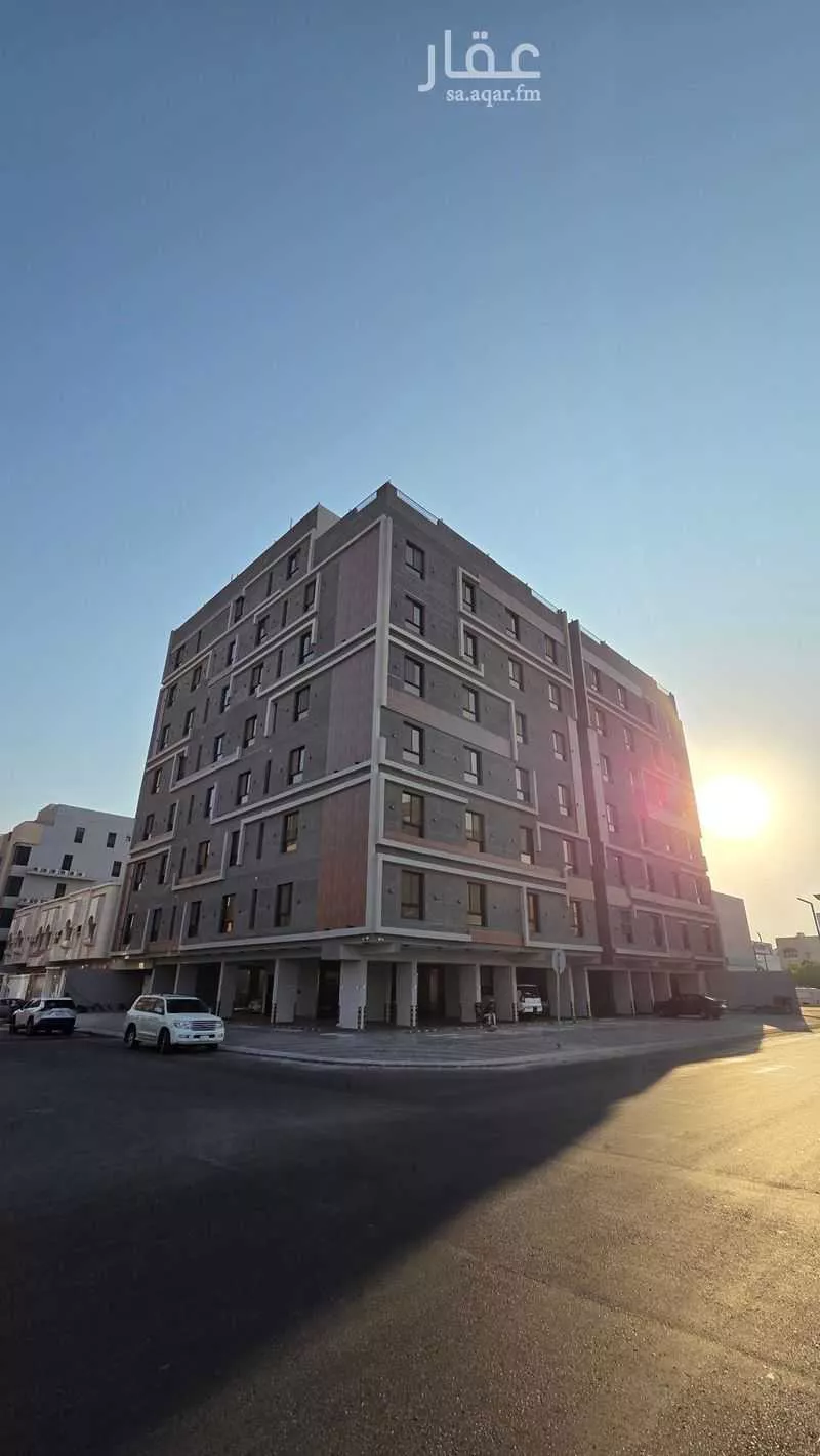 3 bedroom apartment in Al Rehab 8