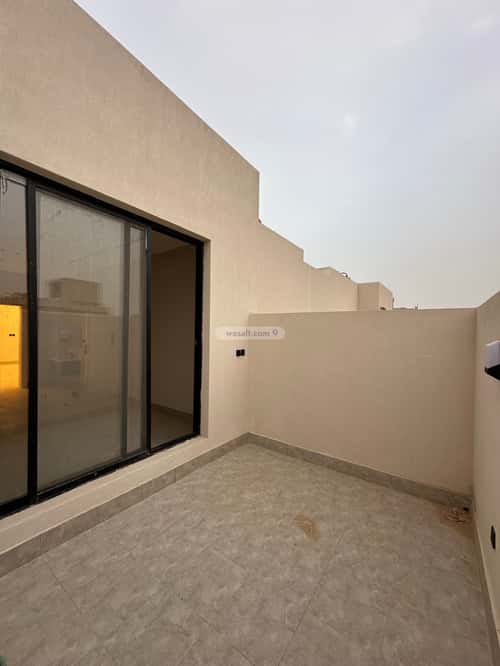 دور 4 غرف في العارض 5