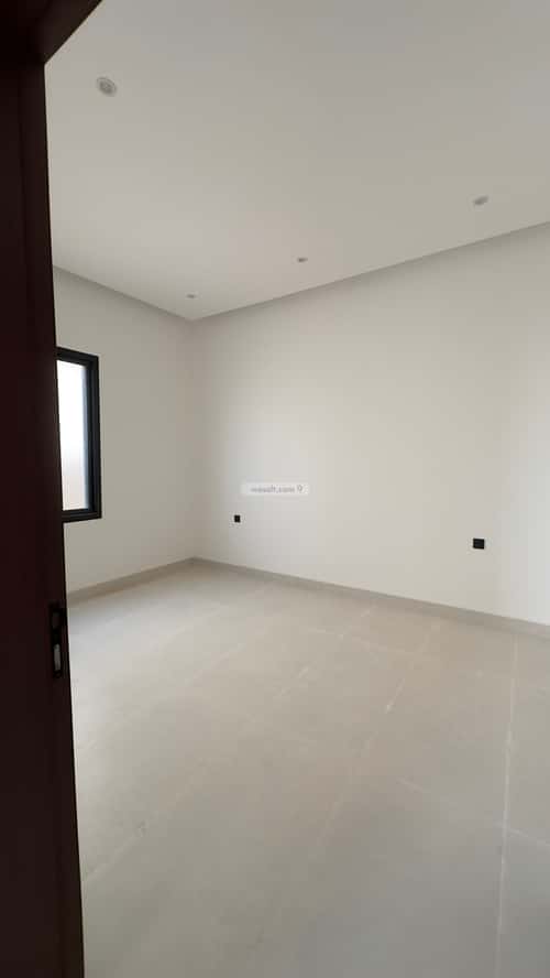 دور 3 غرف في المرجان 12