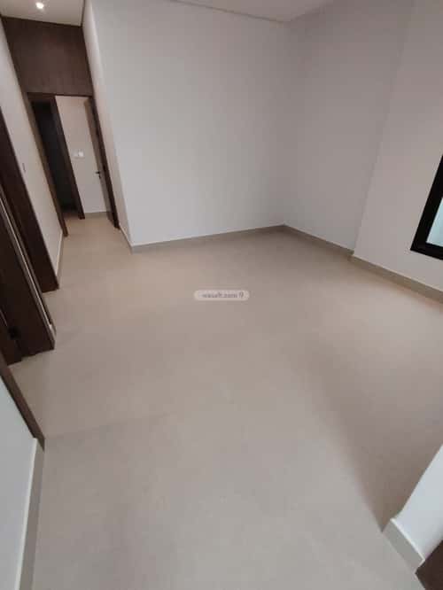 شقة 3 غرف في الرمال 2