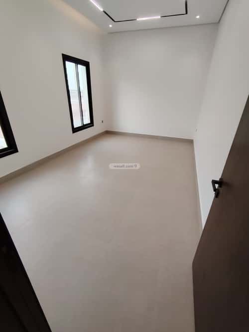 شقة 3 غرف في الرمال 12