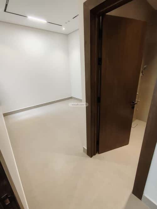 شقة 3 غرف في الرمال 13