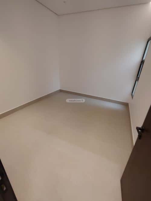 شقة 3 غرف في الرمال 7