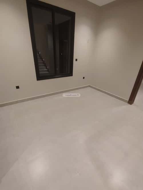 فيلا 4 غرف في المونسية 18