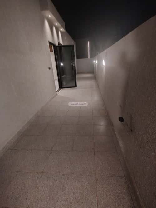 فيلا 4 غرف في المونسية 20