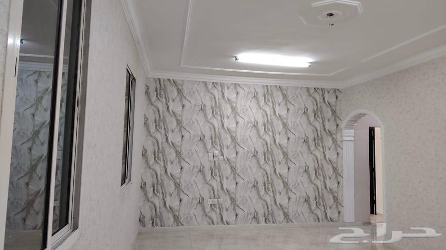 شقة 4 غرف في المنتزة 4