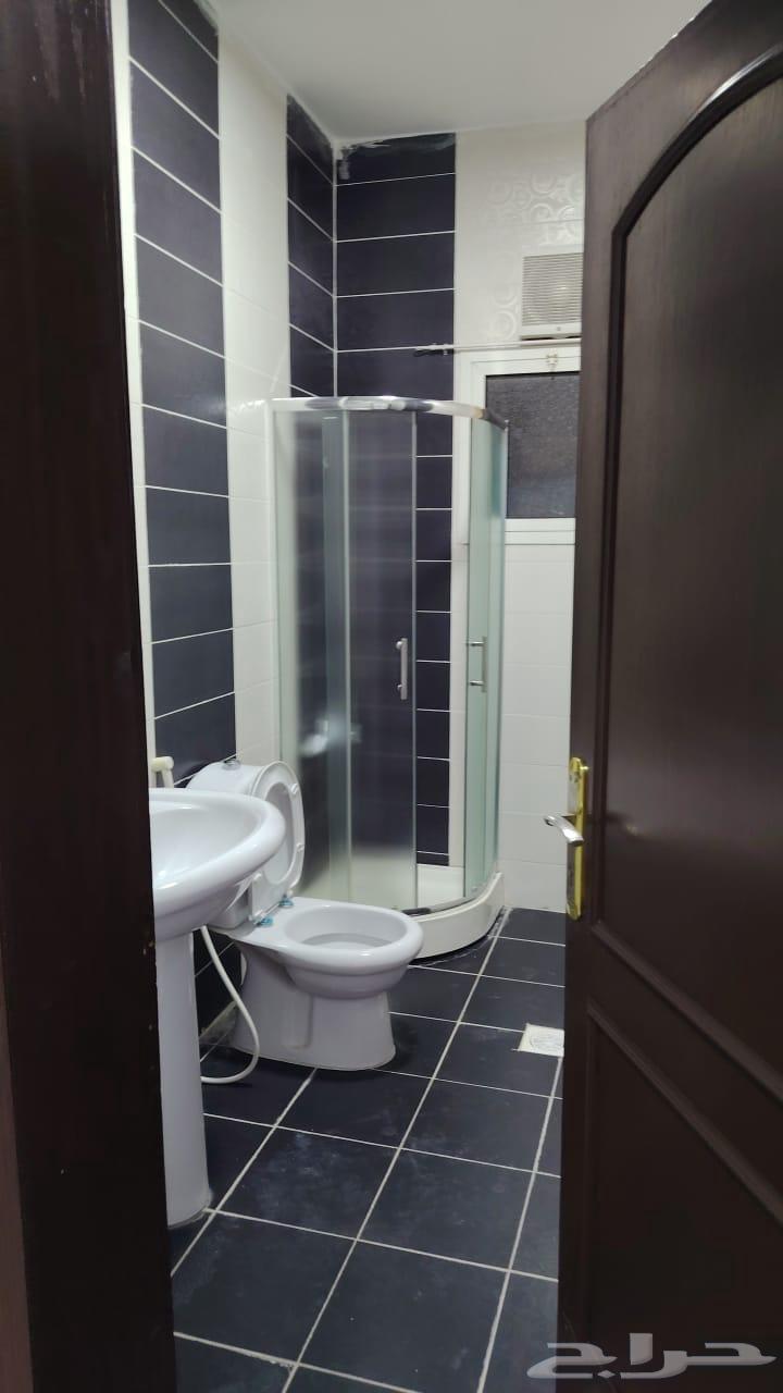 شقة 4 غرف في المنتزة 5