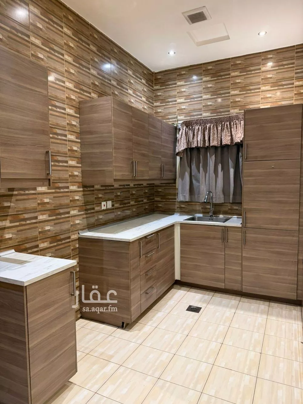 5 bedroom villa in Al Narjis 13